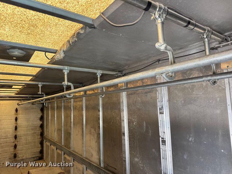 image for item ER0064 2003 Freightliner Utilimaster delivery truck