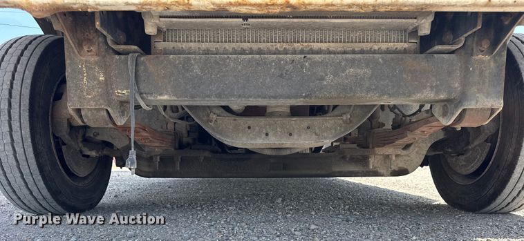 image for item ER0064 2003 Freightliner Utilimaster delivery truck