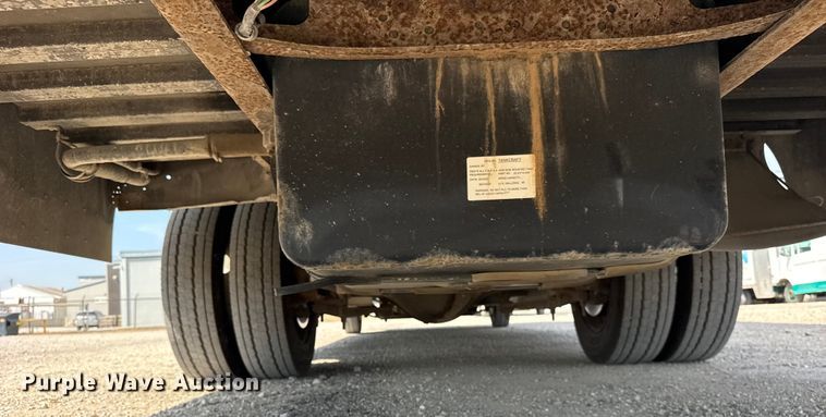 image for item ER0064 2003 Freightliner Utilimaster delivery truck