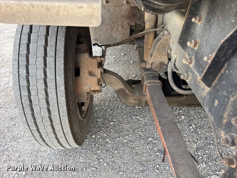 image for item ER0064 2003 Freightliner Utilimaster delivery truck