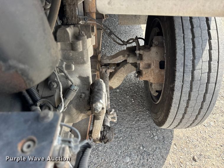 image for item ER0064 2003 Freightliner Utilimaster delivery truck