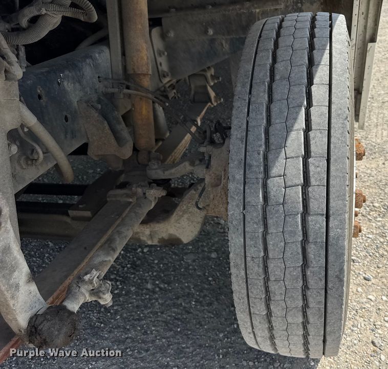 image for item ER0064 2003 Freightliner Utilimaster delivery truck