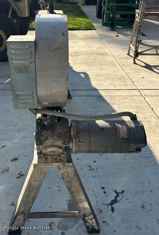 image for item ER0108 George Tool Co CS5273 metal circle cutter