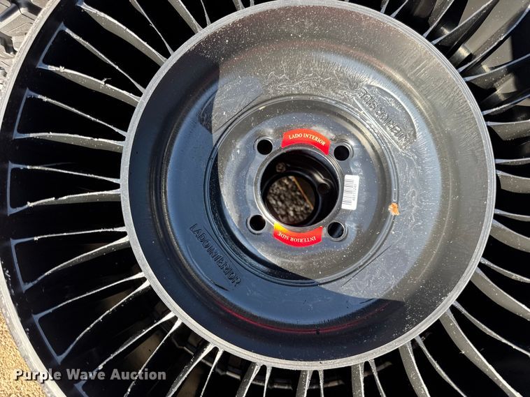 image for item ER0116 Lawn mower airless tires
