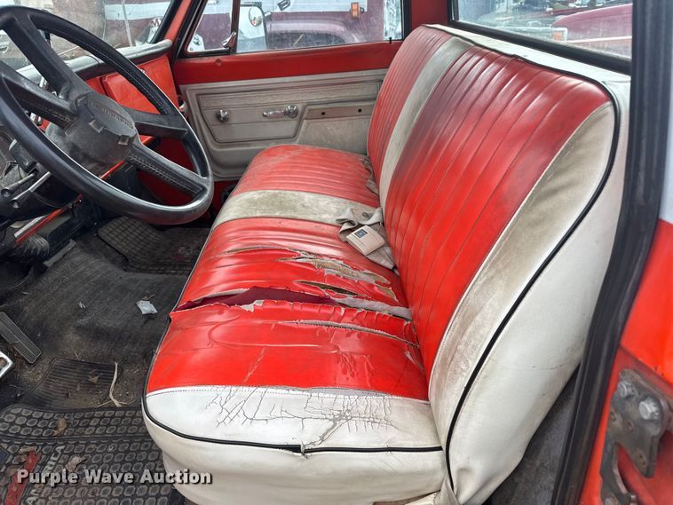 image for item ER2312 1972 Chevrolet C10 pickup truck