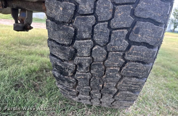 image for item ER2314 2004 Chevrolet Silverado 1500 Ext. Cab pickup truck