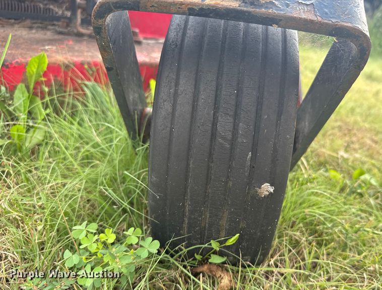 image for item ER2315 Country clipper ZTR lawn mower