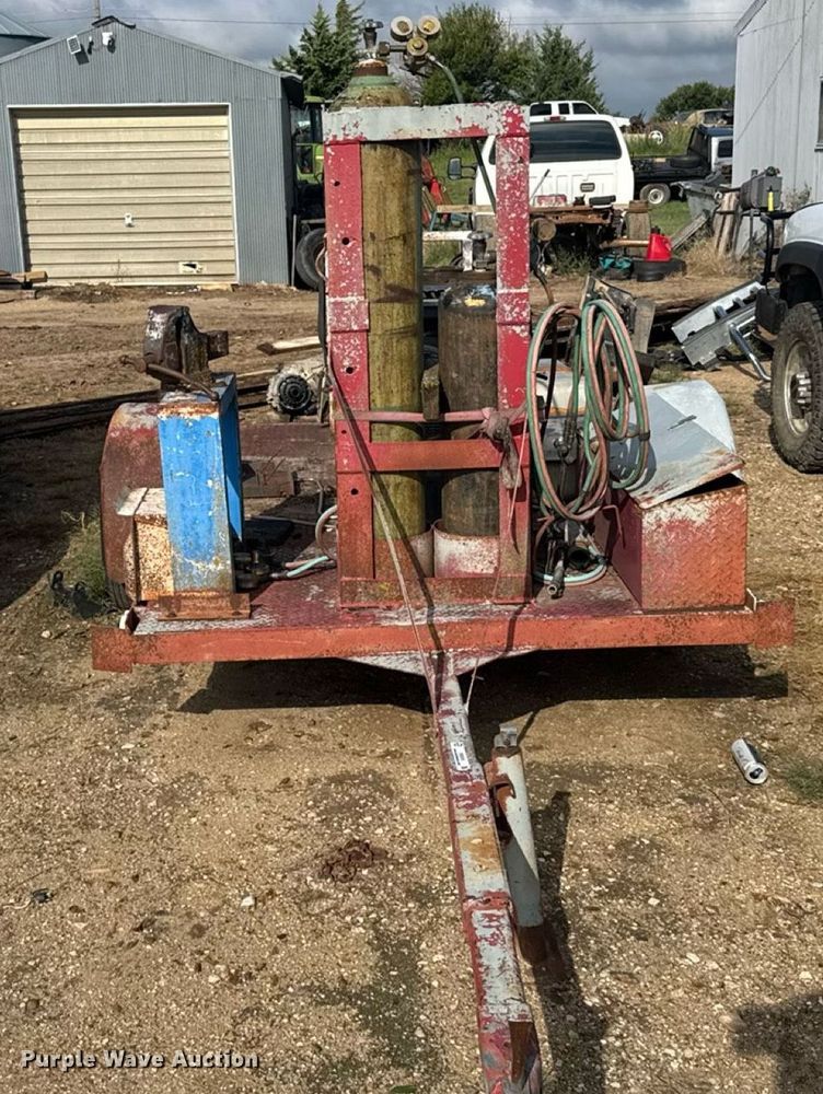 image for item ER2316 Miller Bobcat 225G welder/generator