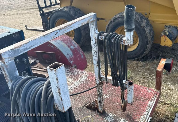 image for item ER2316 Miller Bobcat 225G welder/generator