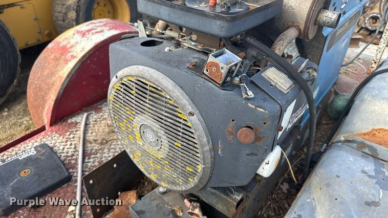 image for item ER2316 Miller Bobcat 225G welder/generator