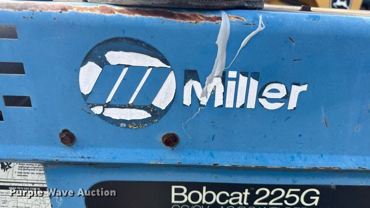image for item ER2316 Miller Bobcat 225G welder/generator