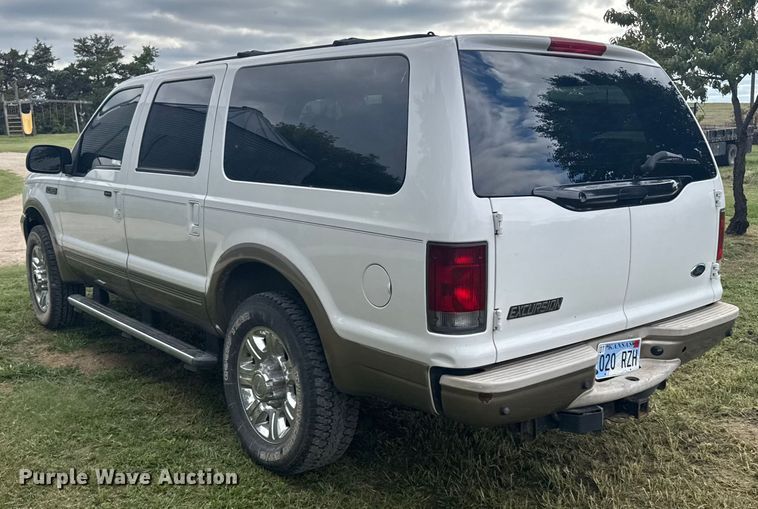 image for item ER2321 2004 Ford Excursion SUV