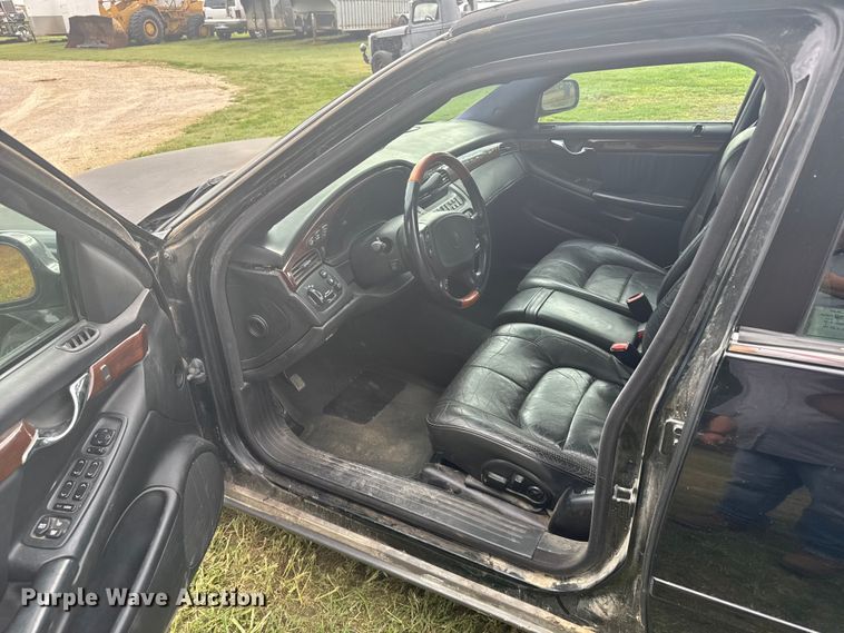 image for item ER2322 2001 Cadillac Deville 