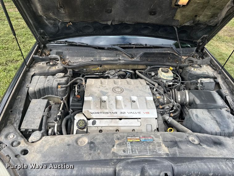 image for item ER2322 2001 Cadillac Deville 