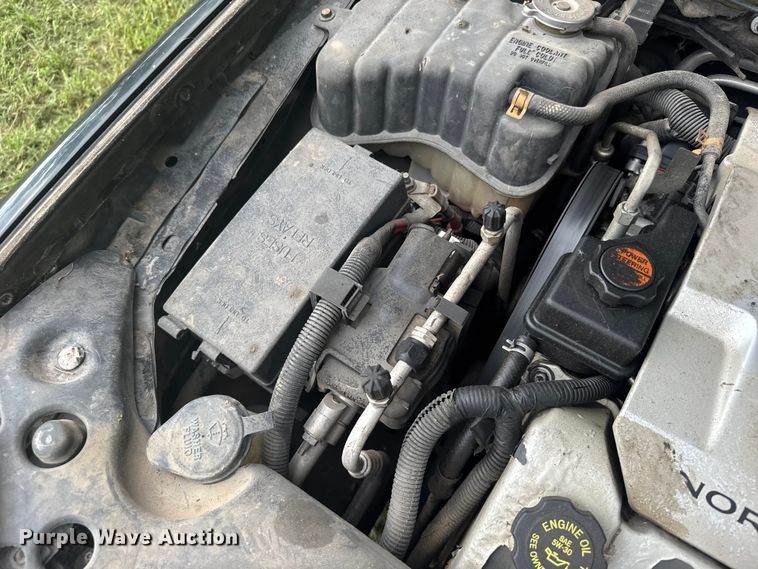 image for item ER2322 2001 Cadillac Deville 