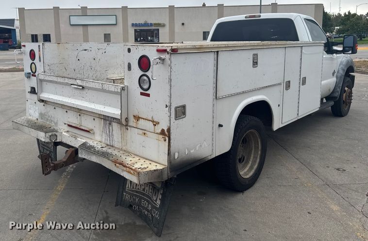 image for item ER2378 2011 Ford F450 Super Duty utility / service truck