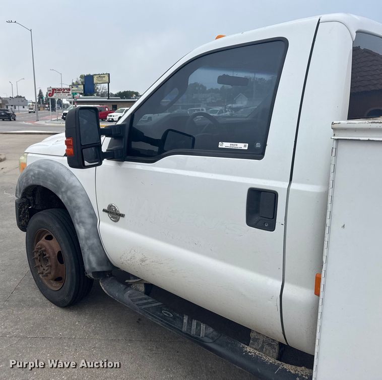 image for item ER2378 2011 Ford F450 Super Duty utility / service truck