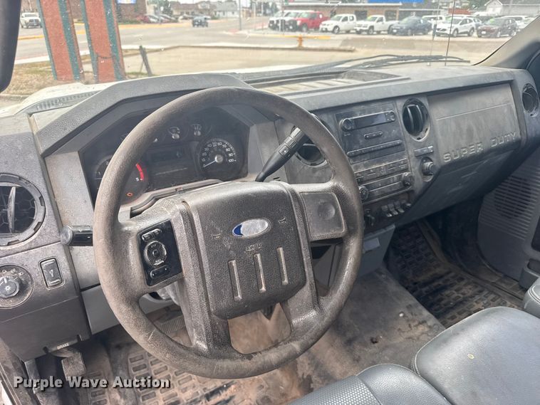 image for item ER2378 2011 Ford F450 Super Duty utility / service truck
