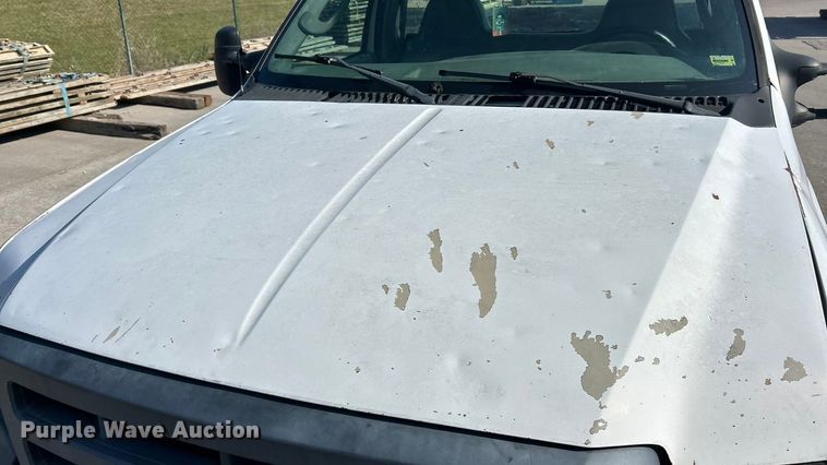 image for item ET3110 2006 Ford F250 Super Duty pickup truck