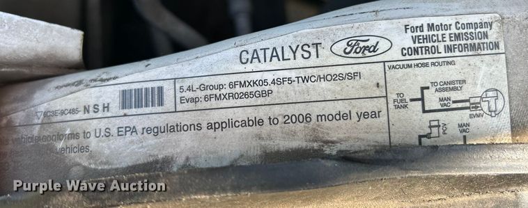 image for item ET3110 2006 Ford F250 Super Duty pickup truck