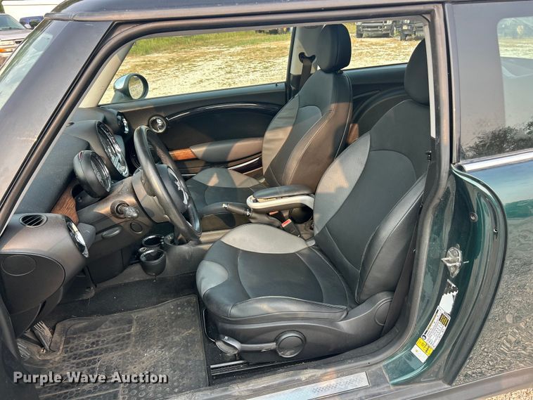 image for item ET3127 2007 Mini Cooper S 