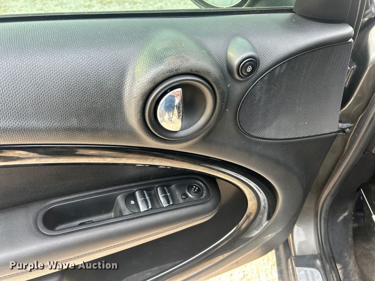 image for item ET3128 2014 Mini Cooper Countryman S 