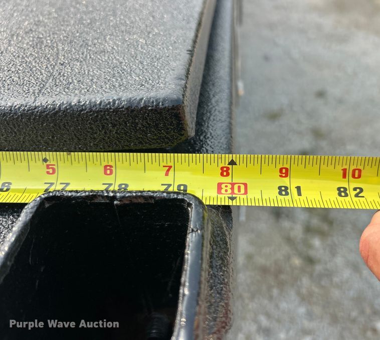 image for item ET3129 2016 Ford F350 Super Duty XL Crew Cab flatbed pickup truck