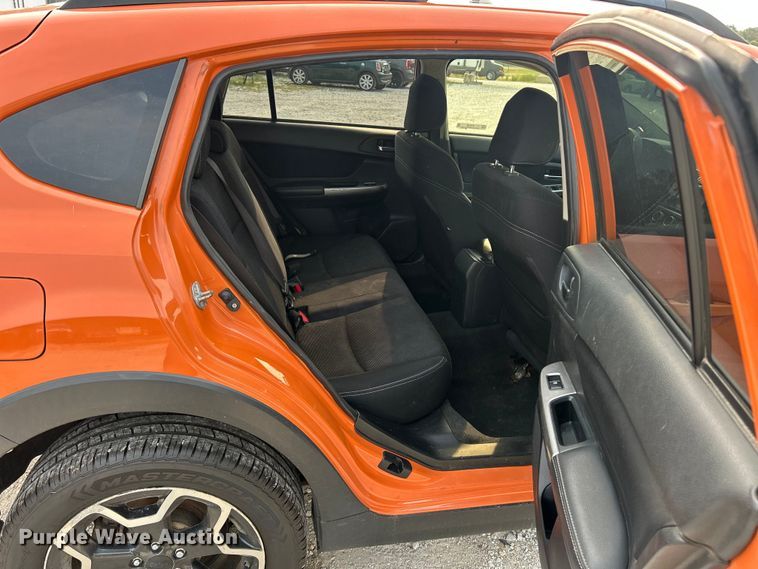 image for item ET3130 2015 Subaru XV Crosstrek SUV