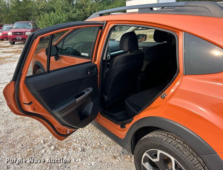 image for item ET3130 2015 Subaru XV Crosstrek SUV