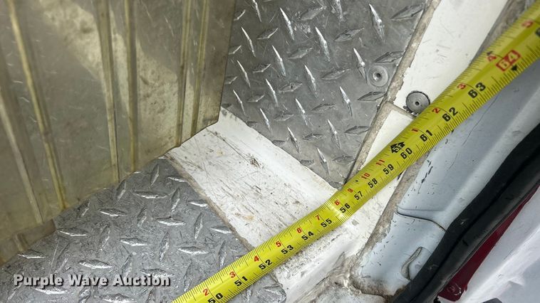 image for item ET3131 2005 Chevrolet Express 3500 refrigerated van