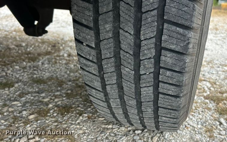 image for item ET3131 2005 Chevrolet Express 3500 refrigerated van