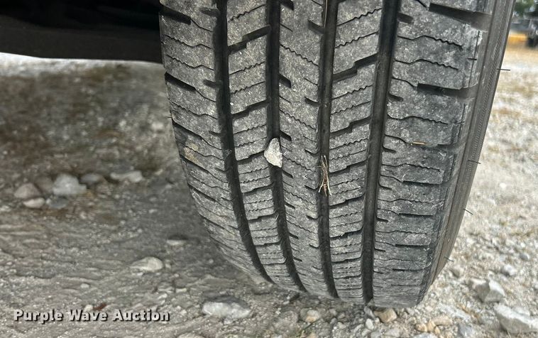 image for item ET3131 2005 Chevrolet Express 3500 refrigerated van