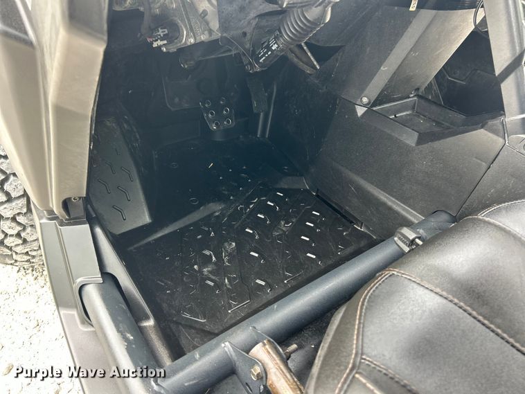 image for item ET3134 2022 Can-Am Maverick DS utility vehicle