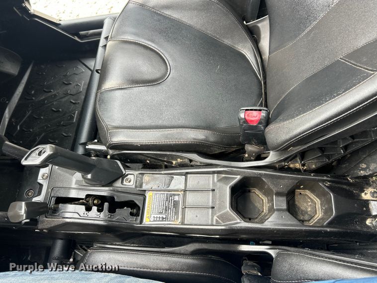 image for item ET3134 2022 Can-Am Maverick DS utility vehicle