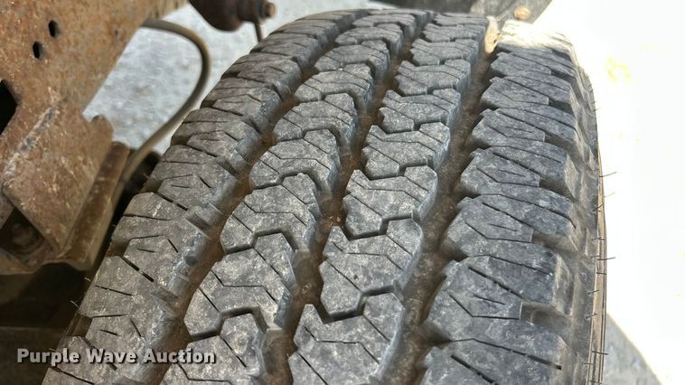 image for item ET3146 2014 RAM 2500 Crew Cab pickup truck