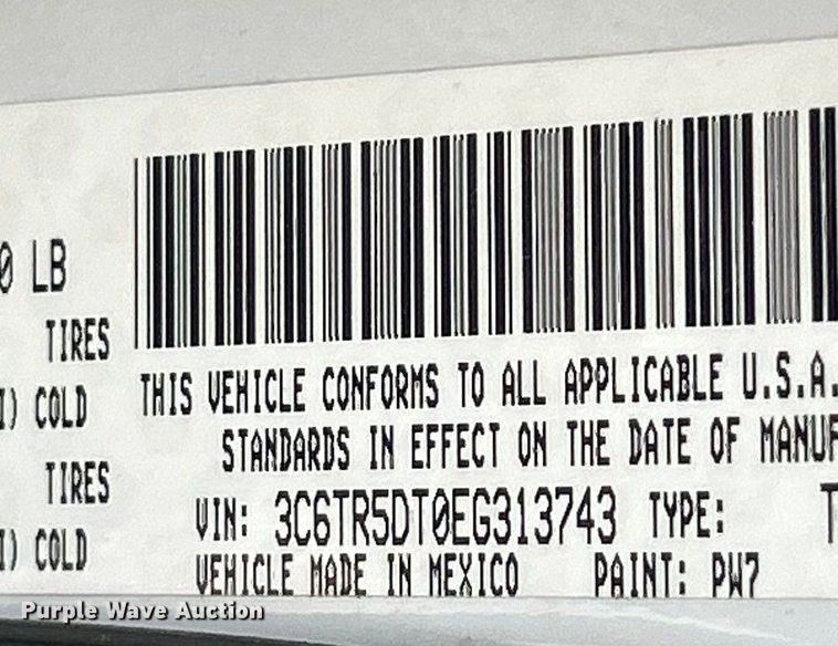 image for item ET3146 2014 RAM 2500 Crew Cab pickup truck