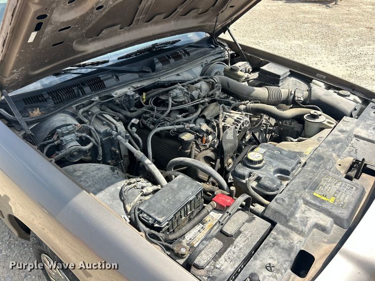 image for item ET3155 2003 Ford Crown Victoria Police Interceptor 