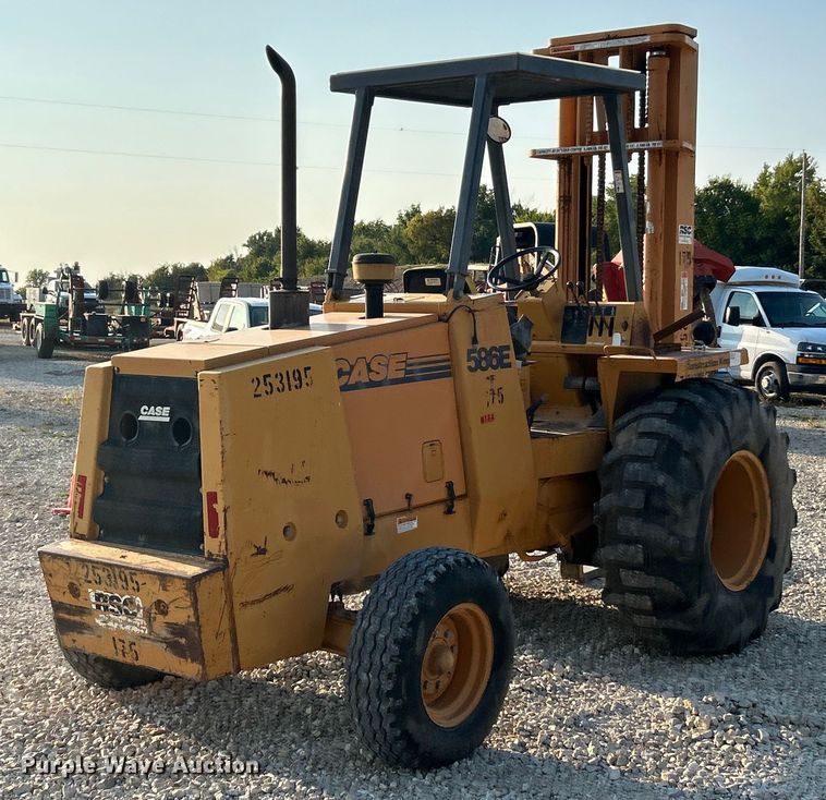 image for item ET3160 1998 Case 586E forklift