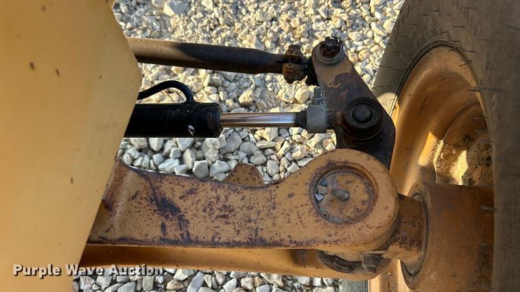 image for item ET3160 1998 Case 586E forklift