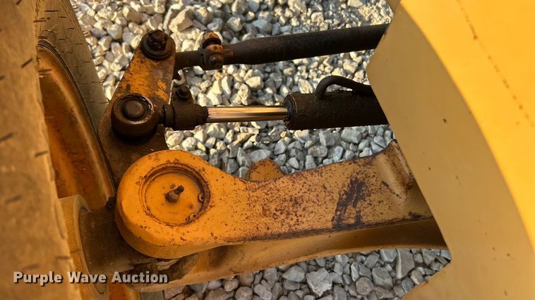 image for item ET3160 1998 Case 586E forklift