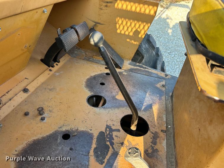 image for item ET3160 1998 Case 586E forklift