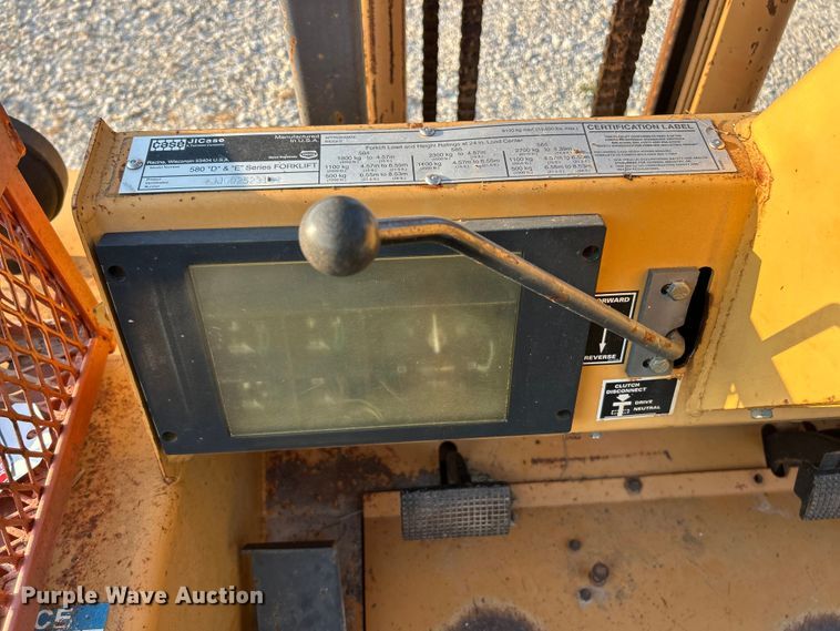 image for item ET3160 1998 Case 586E forklift