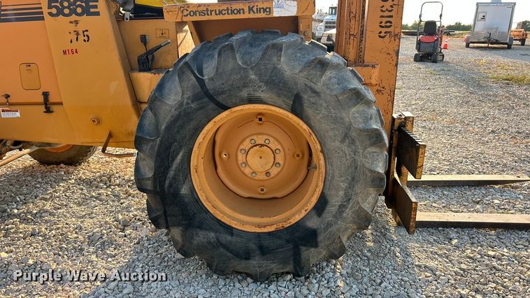 image for item ET3160 1998 Case 586E forklift