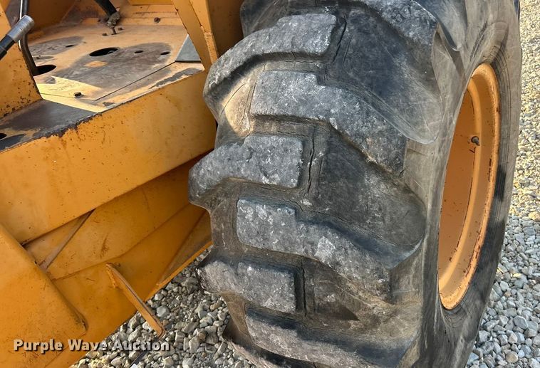 image for item ET3160 1998 Case 586E forklift