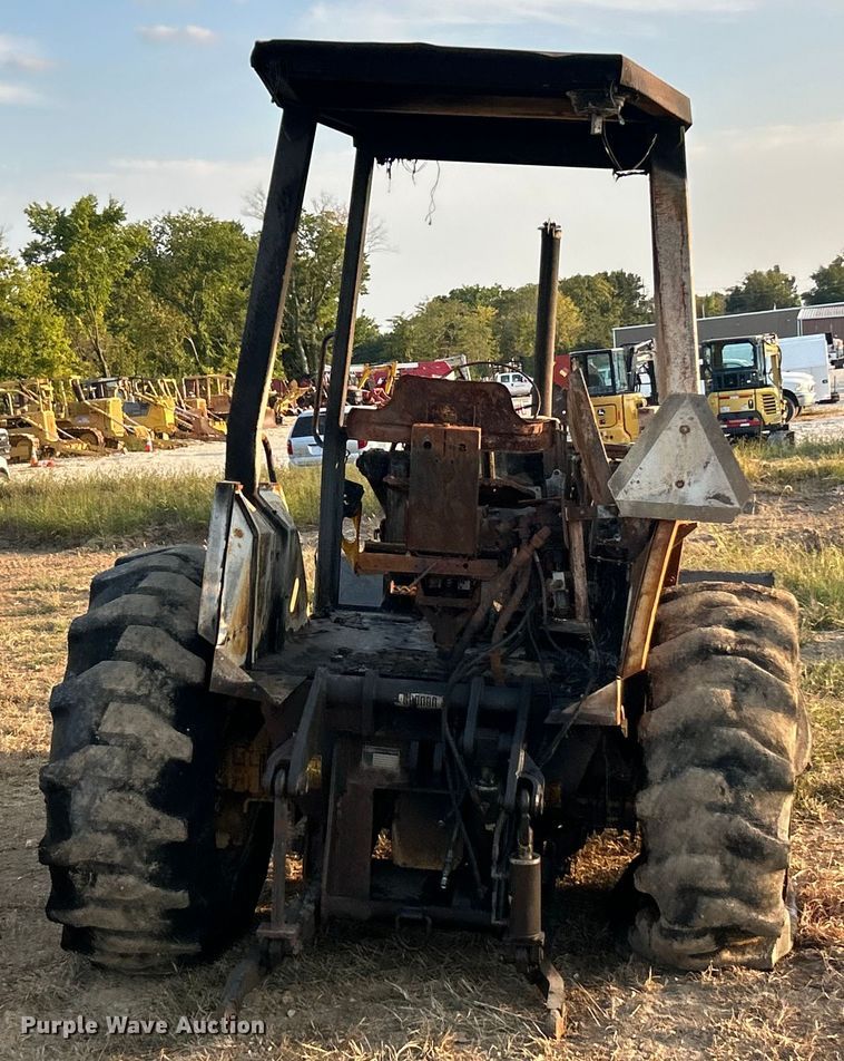 image for item ET3170 Ford 455D landscape tractor