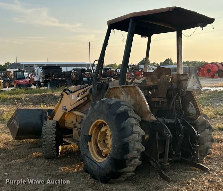 image for item ET3170 Ford 455D landscape tractor