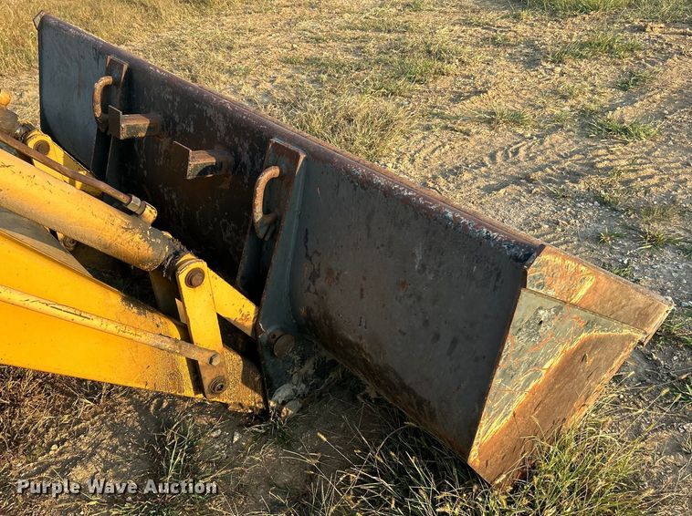 image for item ET3170 Ford 455D landscape tractor