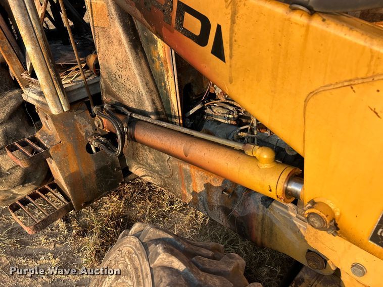 image for item ET3170 Ford 455D landscape tractor