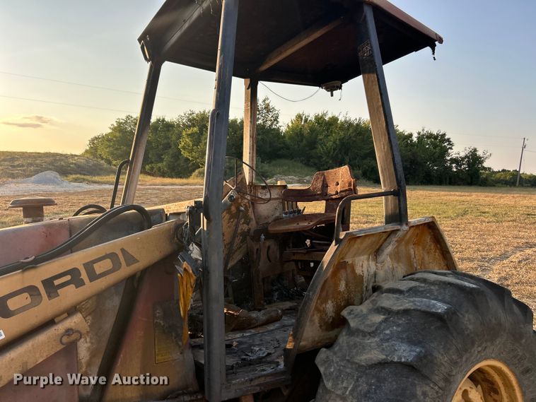 image for item ET3170 Ford 455D landscape tractor