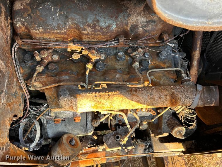 image for item ET3170 Ford 455D landscape tractor